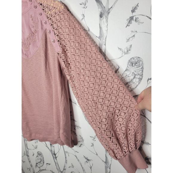 FREE PEOPLE Sz S Sweetest Thing Lace Sleeve Thermal Top - Picture 7 of 12